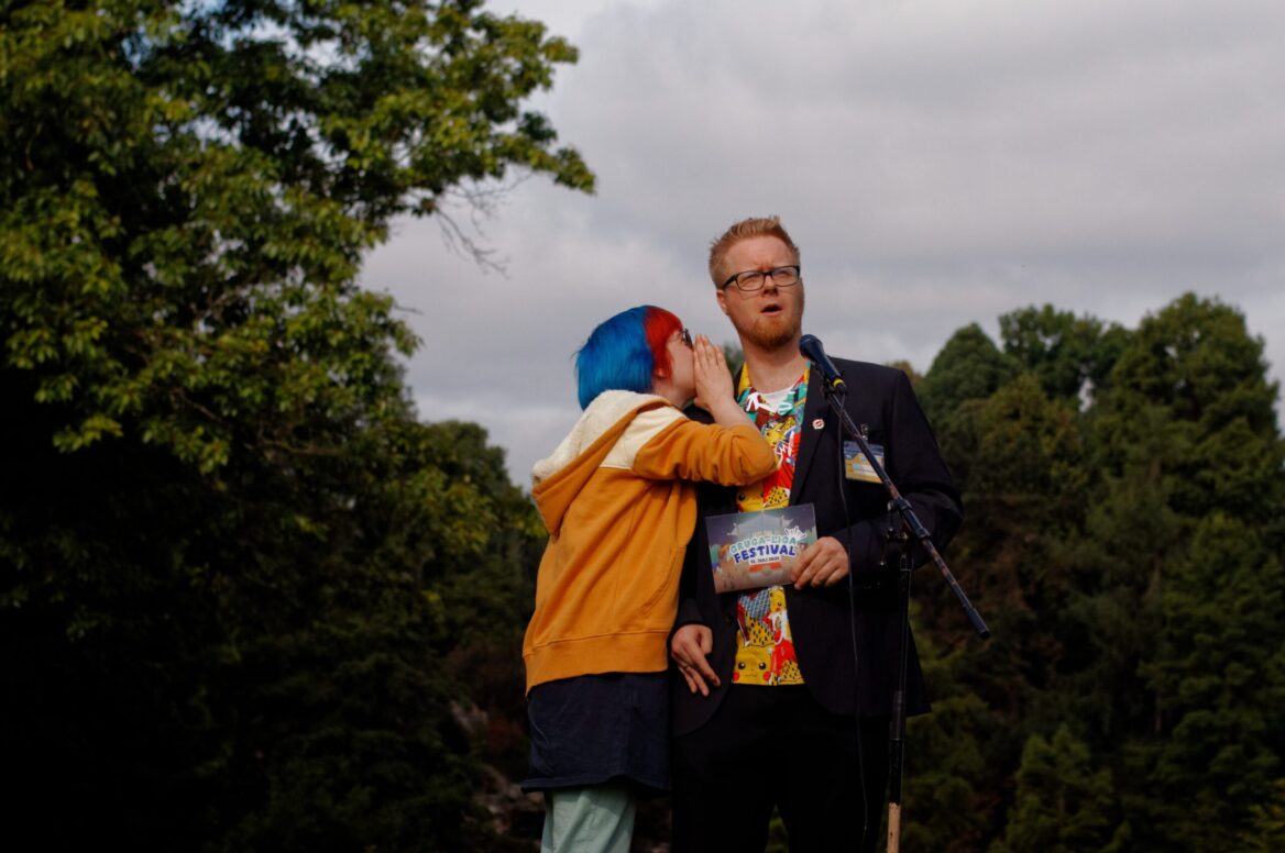 Leon_Blickverzerrung (5)